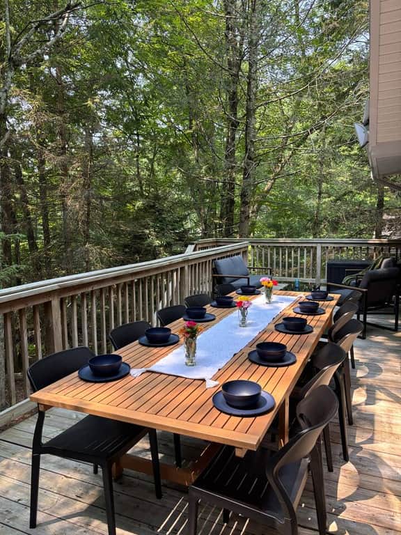 Hot Tub-Ping Pong-Fire Pit-Roku TVs-King Beds