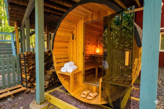 The Leisure Lodge